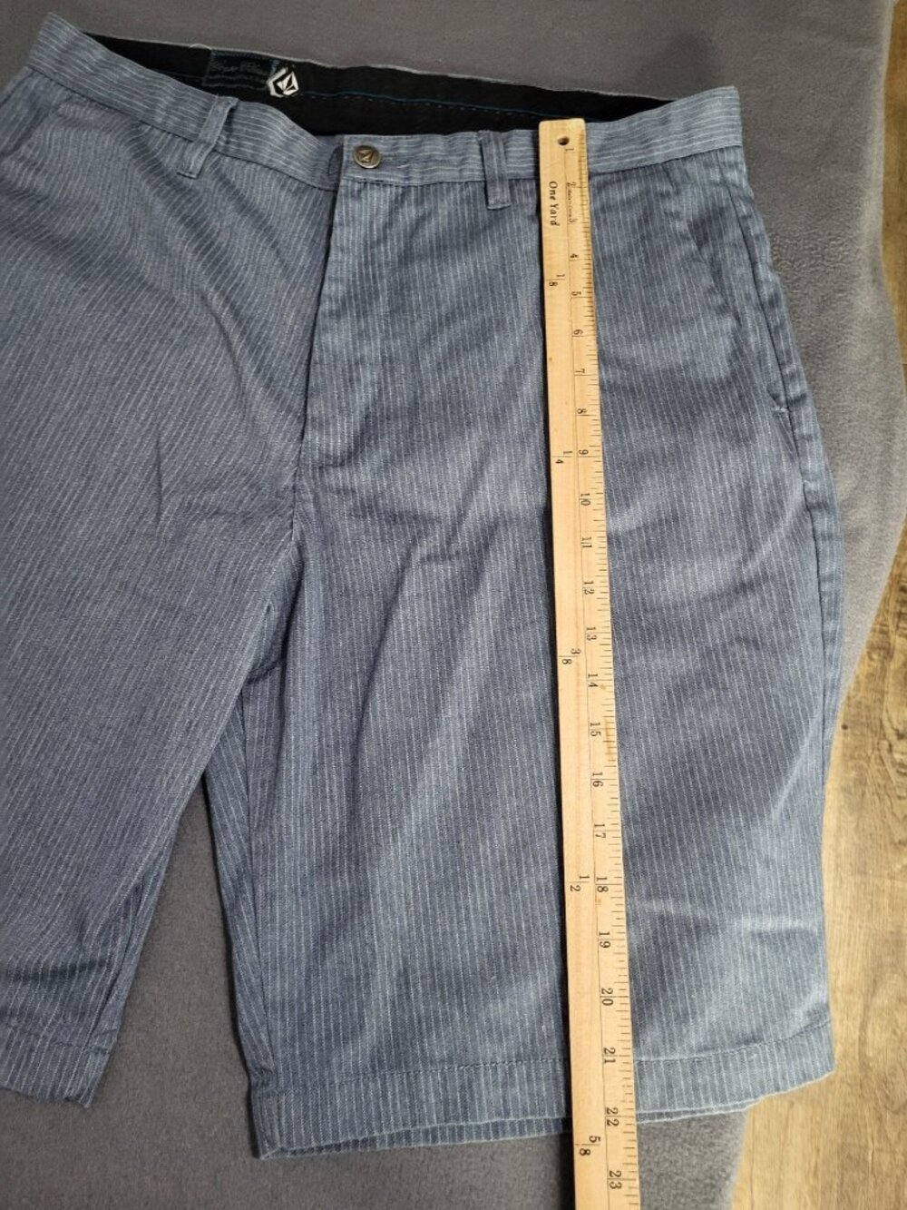 VOLCOM Frickin Stripe Chino Shorts Men SZ 36 Corpo Class y2k grunge skater blue - Picture 6 of 11